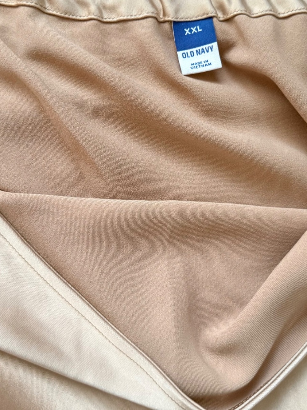 Old Navy satin midi skirt in champagne beige - Picture 5 of 7